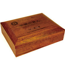 高檔紅酒木盒 探索相似款4支裝葡萄酒禮盒的多樣選擇